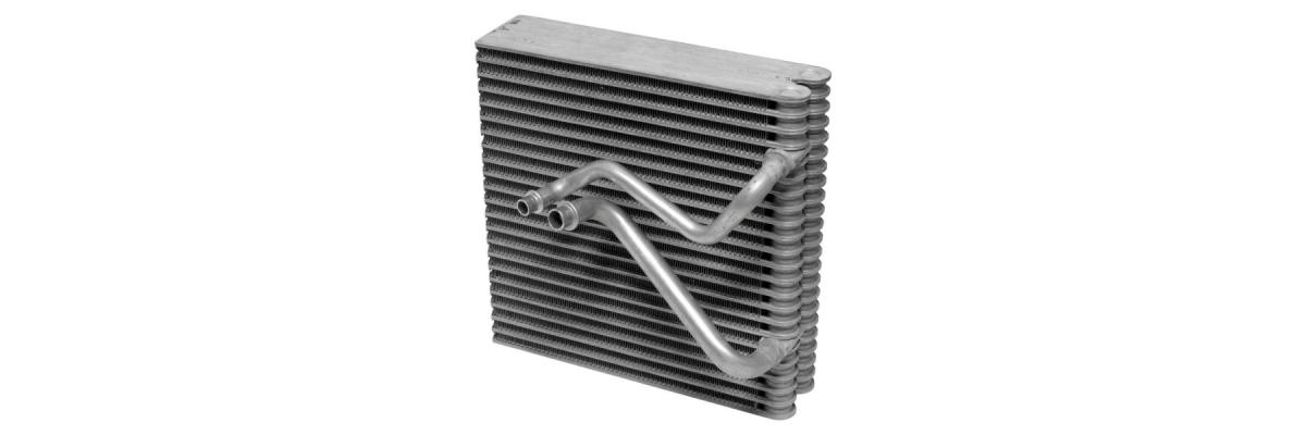 AC EVAPORATOR