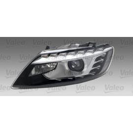 HEADLIGHT AUDI Q7 2010 4L0941029AC ( VALEO BRAND ) LED - LEFT