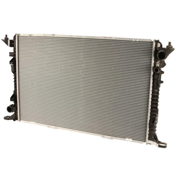 RADIATOR AUDI A8 2010 4H0121251B ( MADE IN CHINA ) - V8 - V12