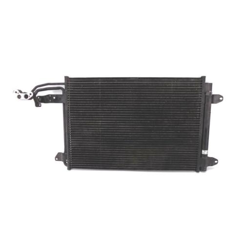 AC CONDENSER VW GOLF 2004 1K0820411P ( MADE IN CHINA )